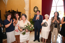 EL ALCALDE Y EL EQUIPO DE GOBIERNO HOMENAJEAN A SOR HERMINIA POR SU LABOR AL FRENTE DEL COLEGIO DE LAS SALESIANAS DE ROTA