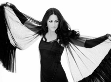 CLARA MONTES HOMENAJEA AL POETA Y MAESTRO DE LA COPLA RAFAEL DE LEÓN ESTE SÁBADO EN EL AUDITORIO MUNICIPAL 