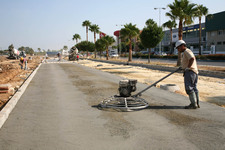 EL ALCALDE BUSCA FINANCIACIÓN PARA LA CONSTRUCCIÓN DE NAVES EN EL PARQUE EMPRESARIAL ‘VILLA DE ROTA’