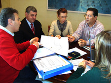 EL AYUNTAMIENTO CREARÁ UN CENTRO JUVENIL MUNICIPAL EN UNO DE LOS LOCALES DE LA ZONA COMERCIAL DE PORTALEJO 