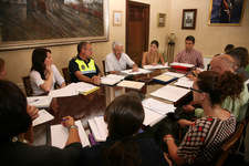 EL FISCAL DE MENORES PARTICIPA EN LA ULTIMA COMISION LOCAL DE ABSENTISMO