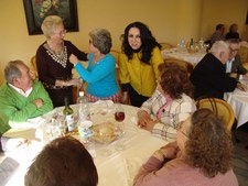 UNOS 900 MAYORES DISFRUTARON DEL ALMUERZO DE NAVIDAD QUE CLAUSURABA LA SEMANA DEL MAYOR 2007