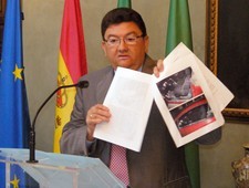 ATENTAN CONTRA LA VIDA DE UN CONCEJAL DEL EQUIPO DE GOBIERNO