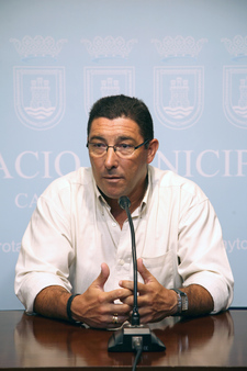 MANUEL LAYNEZ DESTACA LA CANTIDAD Y NIVEL DE LAS ACTIVIDADES Y PRUEBAS DEPORTIVAS DESARROLLADAS ESTE VERANO 