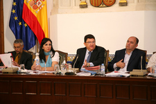 EL AYUNTAMIENTO EXIGE A LA JUNTA DE ANDALUCÍA LA CREACIÓN DE UN NUEVO CENTRO ESCOLAR EN LOS NUEVOS SUELOS