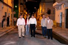 EL ALCALDE VISITA LA CALLE SAGRADO CORAZÓN DE JESÚS TRAS FINALIZAR LAS OBRAS