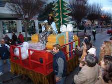 UN PASACALLES MUSICAL ACOMPAÑARÁ AL CARTERO REAL AL MERCADO CENTRAL DONDE RECOGERÁ LAS CARTAS DE LOS NIÑOS DE ROTA