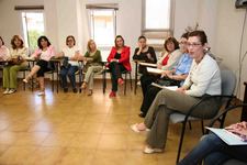 LA DELEGADA DE IGUALDAD PERFILA LOS ACTOS DE CLASURA DE LAS AULAS ABIERTAS CON LOS ALUMNOS Y ALUMNAS DE LOS TALLERES  