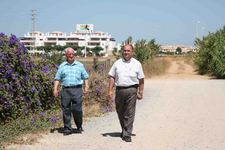 JESÚS CORRALES COMPROBÓ EL ESTADO DEL CAMINO QUE RECORRERÁ LA PEREGRINACIÓN DE LA PATRONA DE ROTA HASTA COSTA BALLENA    