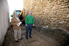 URBANISMO PROSIGUE CON LA RECUPERACION DE LA ANTIGUA MURALLA DE ROTA