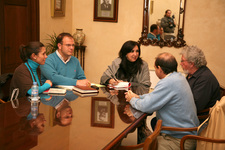 LA DELEGADA DE FIESTAS SE REUNE CON LA ASOCIACION CULTURAL AMIGOS DEL TANGO