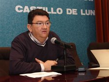 EL ALCALDE ANUNCIA LA FIRMA DE UN CONVENIO QUE PERMITIRA EL DESDOBLE DE LA CARRETERA QUE VA HACIA EL CEMENTERIO