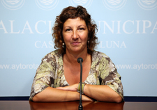 LAURA CASTELLANO DESTACA LA BUENA ACOGIDA DE LAS PROPUESTAS CULTURALES, DEPORTIVAS Y SOCIALES DEL VERANO DE COSTA BALLENA 