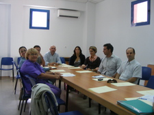EL DELEGADO DEL MAYOR SE REUNE CON LOS MONITORES DE LOS TALLERES DEL CURSO 2009/2010