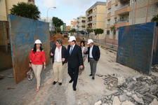 EL AYUNTAMIENTO SUSTITUYE EL COLECTOR DE UN TRAMO DE PRÍNCIPES DE ESPAÑA PARA MEJORAR EL SANEAMIENTO Y ESTADO DE LA AVENIDA