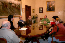 JESÚS CORRALES ENTREGÓ LAS LICENCIAS DE OBRA MENOR A LOS BENEFICIARIOS DEL PROGRAMA DE REHABILITACIÓN AUTONÓMICA 