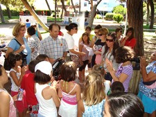 LOS NIÑOS Y NIÑAS DE LA ESCOLANÍA MUNICIPAL “EL GALEÓN” DISFRUTARON DE UNA CONVIVENCIA FIN DE CURSO EN EL PARQUE ATLÁNTICO