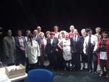 LOS MAYORES DEL TALLER MUNICIPAL DE TEATRO TRIUNFARON CON LA REPRESENTACIÓN DE “ATRACO A LAS TRES”