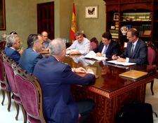 EL AYUNTAMIENTO IMPLANTARA EN BREVE UNA CENTRALITA DIGITAL Y EL SERVICIO 010 DE ATENCION AL CIUDADANO