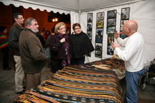 LA I MUESTRA DE ARTESANOS DE ROTA REGISTRA UNA GRAN ACOGIDA POR PARTE DE ROTEÑOS Y VISITANTES