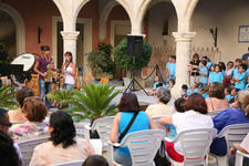 LA ESCUELA MUNICIPAL DE MÚSICA CLAUSURÓ EL CURSO CON UN RECITAL EN EL PATIO DEL CASTILLO DE LUNA