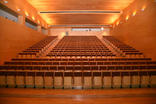 EL TALLER DE TEATRO DE MAYORES SE DESPIDE ESTE DOMINGO CON LA REPRESENTACIÓN DE LA OBRA “ATRACO A LAS TRES”