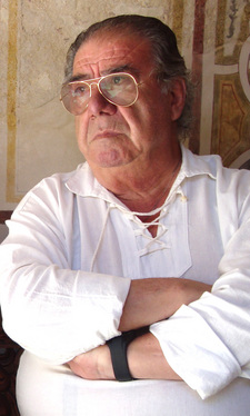 ANGEL GARCIA LOPEZ GANA EL PREMIO NACIONAL DE LAS LETRAS \