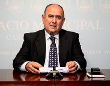 EL DELEGADO DE URBANISMO ASEGURA QUE LA FECHA PARA EL COMIENZO DE LAS OBRAS EN CHARCO Y GARCIA SANCHEZ NO ESTA CERRADA